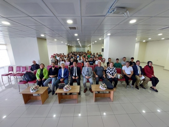 Burhaniye MYO’ da Açılış Dersi Ve Oryantasyon Eğitimi