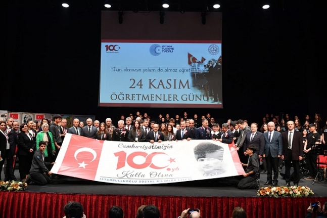 24 Kasım Öğretmenler Günü Kutlandı