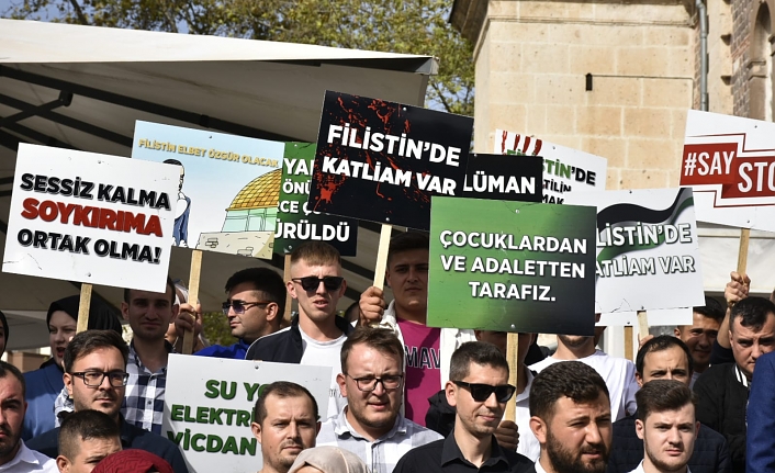 Balıkesir'de AK Parti'li gençler İsrail'i protesto etti