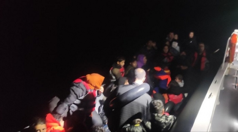 Balıkesir'de mültecilerin umuda yolculuk hayalleri bitmiyor