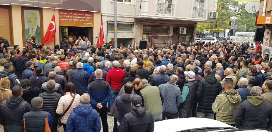 Burhaniye'de Başkan Deveciler, halktan bir 5 yıl daha istedi