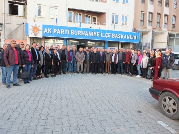 Burhaniye’de Murat Turhan ve Cemal Akkılıç da aday adayı oldu