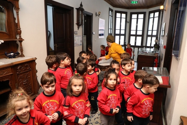 Edremit Belediyesi Atatürk Kültür Evi’ne Ziyaretçi Akını