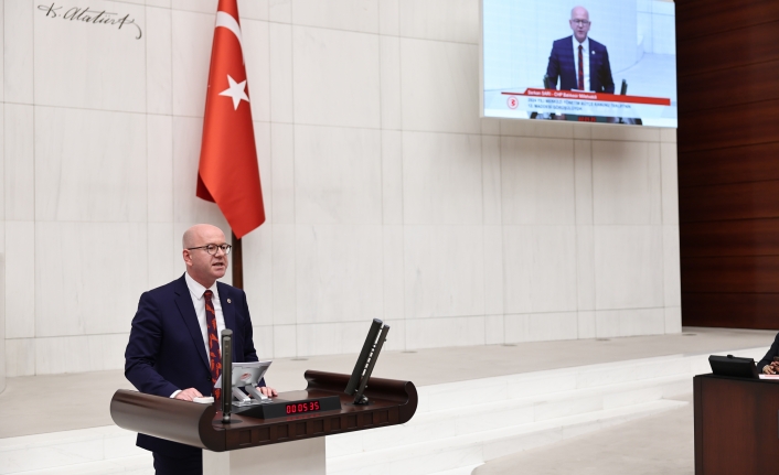 CHP Balıkesir Milletvekili Serkan Sarı 2024 yılı bütçesinde konuştu; ''Milletimi bir ekmeğe muhtaç ettiniz''