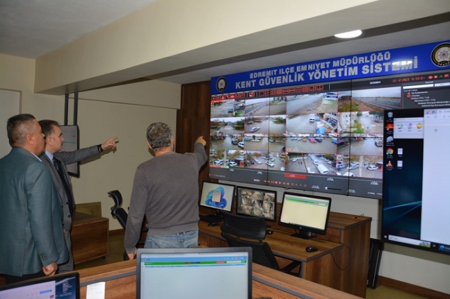 Edremit’in Güvenliği Kent Güvenlik Yönetim Sistemi Kameraları İle Sağlanıyor