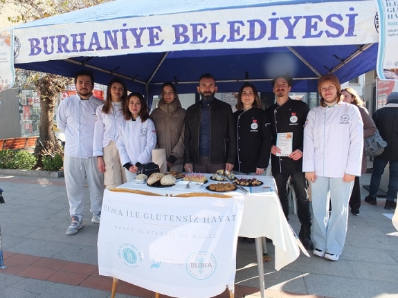 Burhaniye’de Üniversiteliler Çölyak Hastalığına Dikkat Çekti