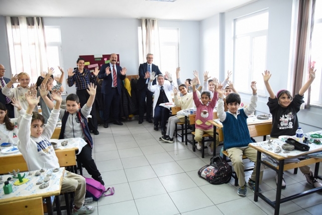 "Öğrenmek Birlikte Güzel" Projesinin Bu Ayki Rotası: Edremit