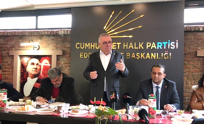 CHP Edremit Belediye Başkan Adayı Mehmet Ertaş, projelerini açıkladı