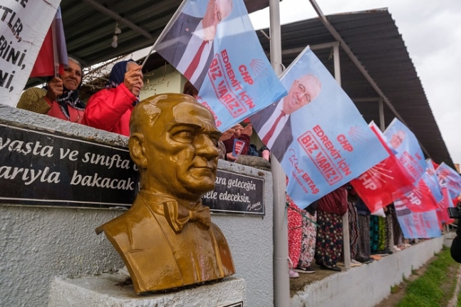 Mehmet Ertaş: “Mustafa Kemal Atatürk’ten Aldığımız Düsturla Sizleri Sabırla Dinleyeceğiz” dedi