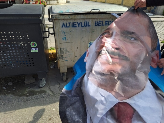 “Milletimizin Gönlünden Bizi Kesip Atamazsınız”