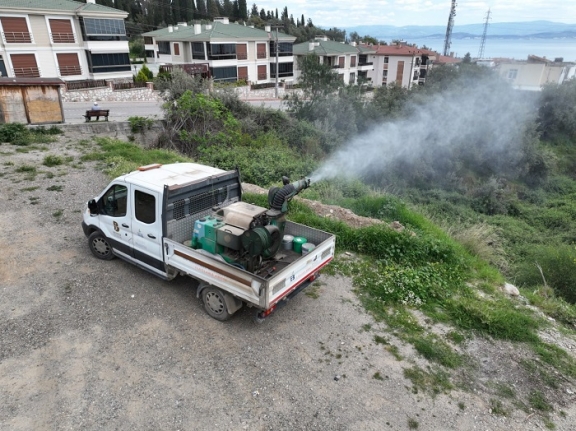 Edremit Belediyesi, uçkunla mücadelede seferberlik başlattı