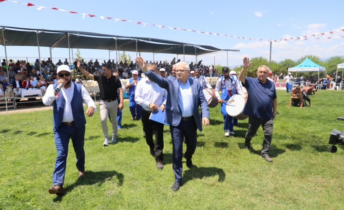 8. Burhaniye Kızıklı Yağlı Pehlivan Güreşleri, 8 Haziran'da düzenlenecek