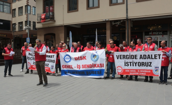 DİSK İşçi Hakları ve Toplumsal Adalet için ses veriyor