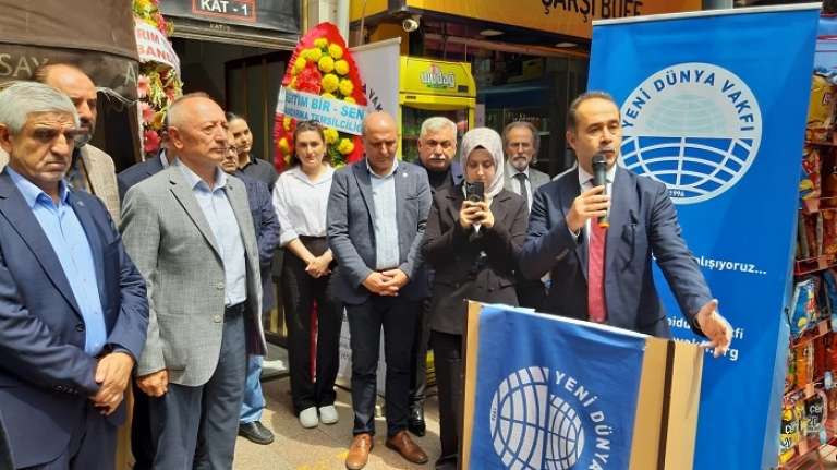 Yeni Dünya Vakfı Bandırma Şubesi törenle açıldı