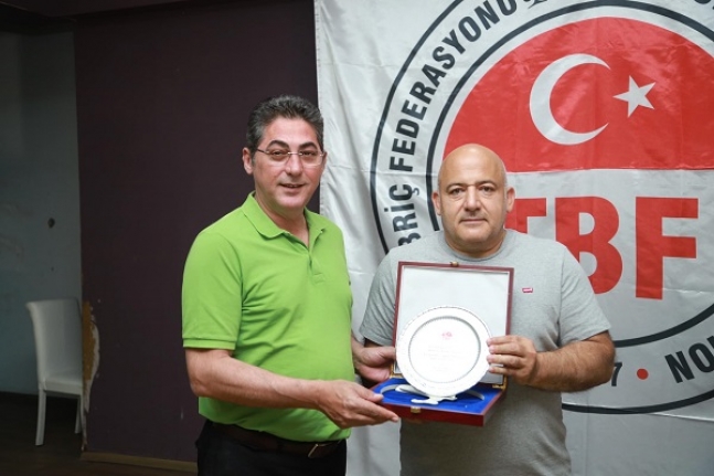 Güney Marmara Açık İkili Briç Şampiyonası Burhaniye'de yapıldı