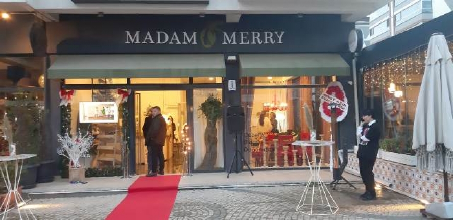 Madam Merry Güzellik Merkezi, Bandırma'da büyük ilgi görüyor