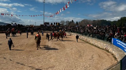 Havran’da deve güreşleri nefes nefese geçti