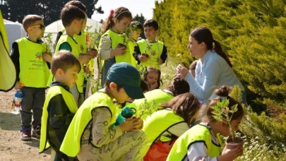 Minik öğrenciler BAÇEM’de bitkilerle tanıştı