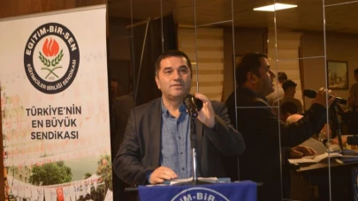 Ayvalık’ta Eğitim-Bir-Sen'den Nezih İftar