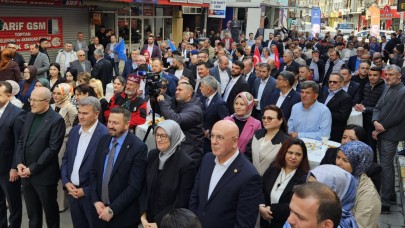 AK Parti Balıkesir Teşkilatı bayramlaşma programında buluştu
