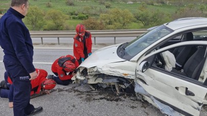 Balıkesir Değirmen Boğazı'nda kaza: 2 yaralı