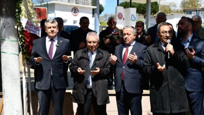 Kurtdereli Mehmet Pehlivan Anıldı