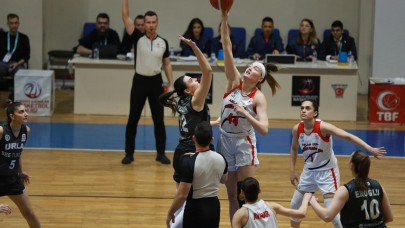 Körfezin İncileri, play-off'ta saha avantajını kaptı