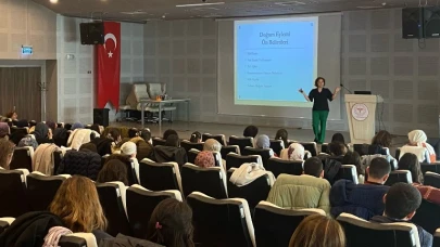 Balıkesir’de Doğuma Hazırlık Eğitimi Düzenlendi