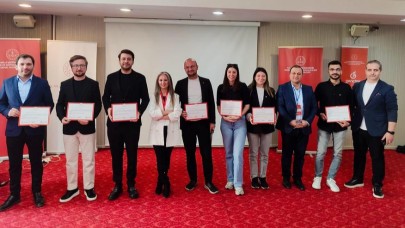 "Bilişim Hukuku ve Güvenli İnternet Çalıştayı" Balıkesir'de gerçekleştirildi