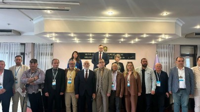 Balıkesir Gazeteciler Cemiyeti  (BGC)  kongresinde Ramazan Demir güven tazeledi