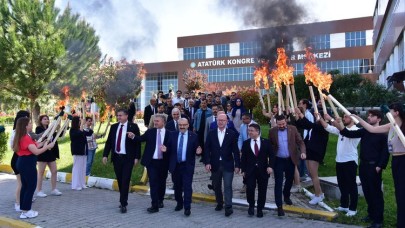 Balıkesir'de WOWOFEST 2 Öğrenci İş ve Kariyer Fuarı