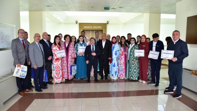 Özbekistan Eczacılık Eğitim ve Araştırma Enstitüsü BAÜN’de