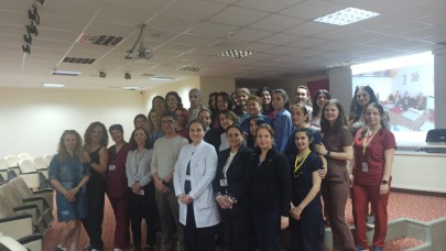 Bandırma'da 21-28 Nisan Ebeler Haftası Etkinlikleri