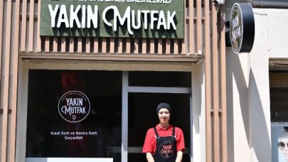 Ahmet Akın ile “Yakın Mutfak” zorlu ekonomik koşullarda halkın hizmetinde