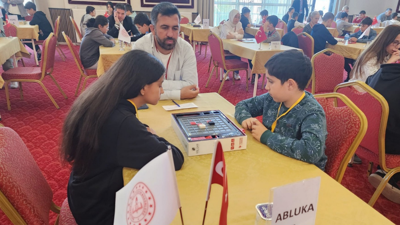 Balıkesir'de Akıl ve Zekâ Oyunları İl Finalleri tamamlandı