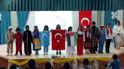Edremit’te 6. Geleneksel İngilizce Festivali Düzenlendi