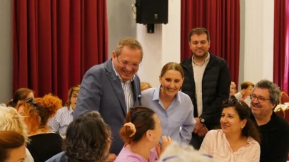 Ayvalık’ta kadınlar hem üretiyor hem eğitiyor