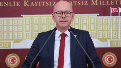 CHP’li Sarı’dan Emekliye Bayram İkramiyesi İçin Kanun Teklifi