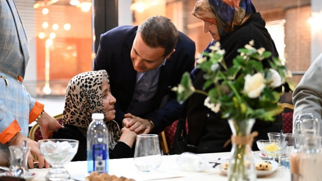 Akın, şehit annelerini yalnız bırakmadı