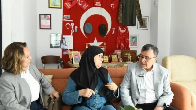 Başkan Şehirli’den Annelere Ziyaret