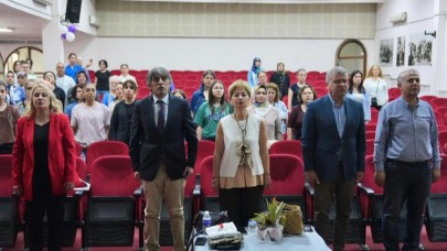 Burhaniye'de Çölyak Hastalığına Farkındalık Konferansı Düzenlendi