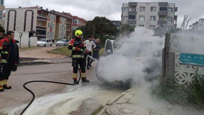 Bandırma’da araç yangını!