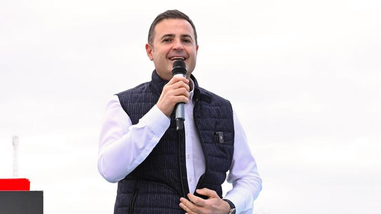 Başkan Akın’dan Kaymak Yapım ve Bal Dolum Tesisi müjdesi