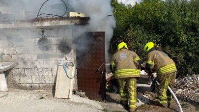 Gönen’de iş yerinde yangın çıktı