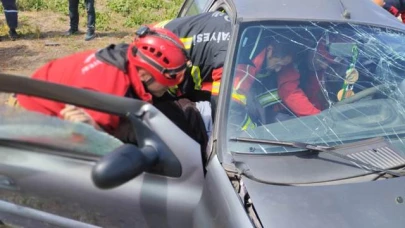 Susurluk'ta Feci Kaza: 1 Ölü, 2 Yaralı