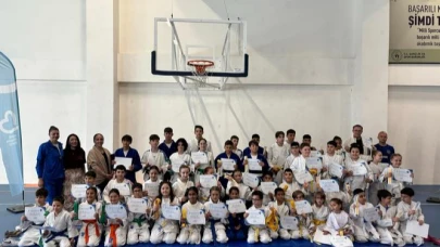 Büyükşehir’in 49 sporcusu judo kuşak sınavını başarıyla geçti