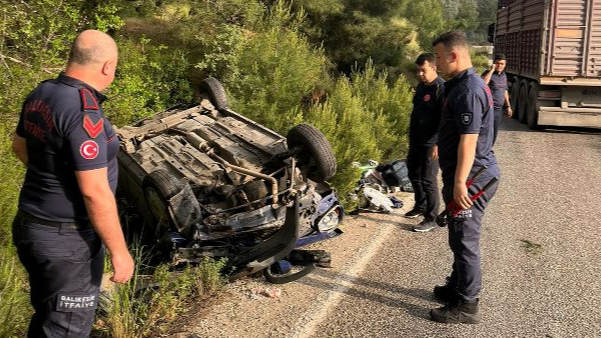 Sındırgı’da Araç Şarampole Yuvarlandı
