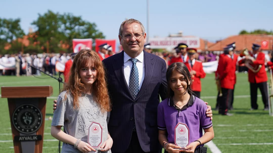 Başkan Ergin: "19 Mayıs'ın temelinde toplumun bağımsızlık heyecanı ve uyanışı vardır"