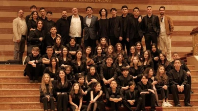MOD10 Gençlik Orkestrası izleyenleri hayran bıraktı