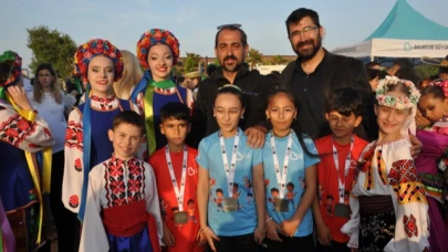 Fazlıca İlkokulu Şampiyon